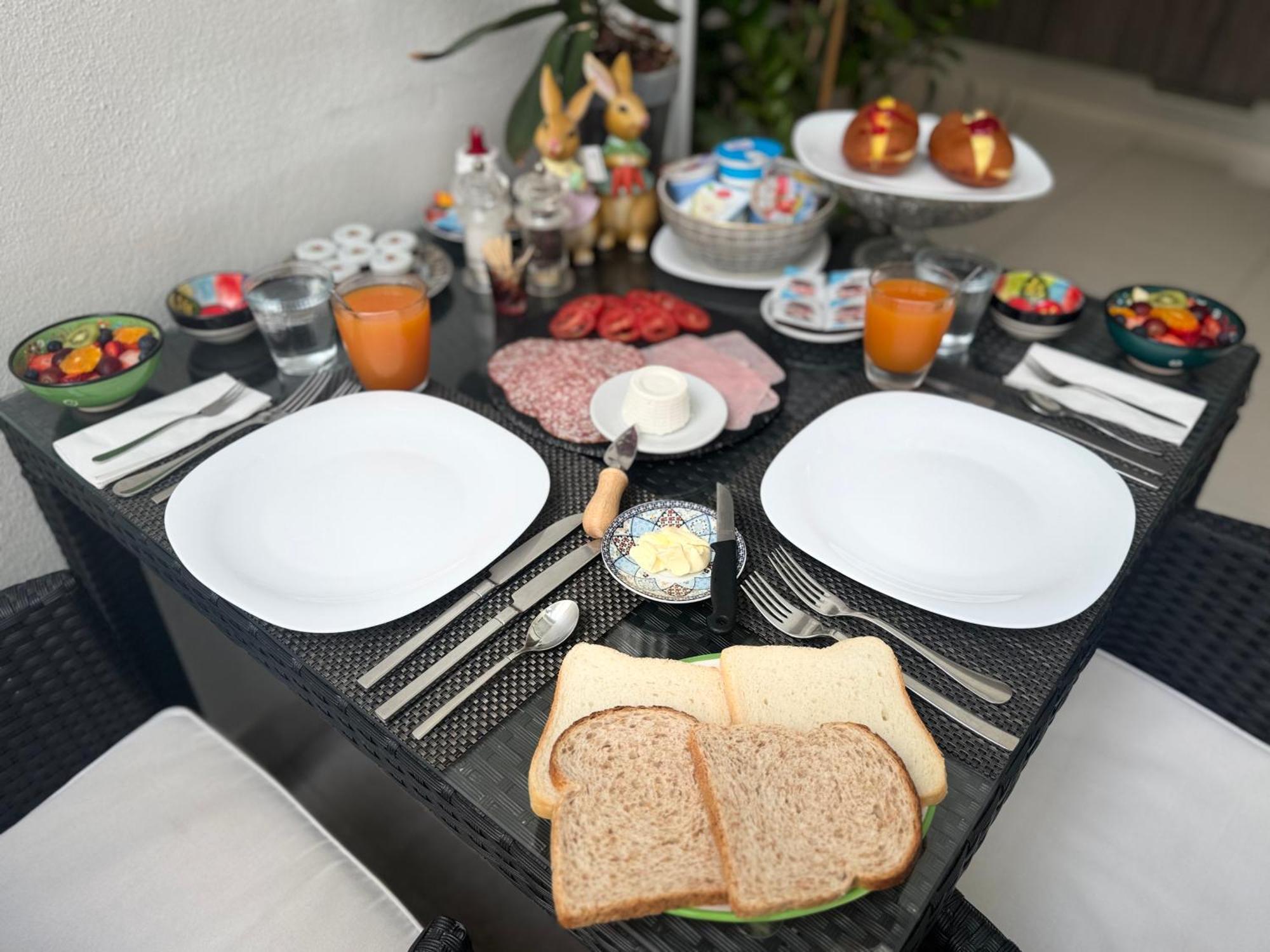 Bed and Breakfast Escape To St Julians Сент Джулианс Экстерьер фото